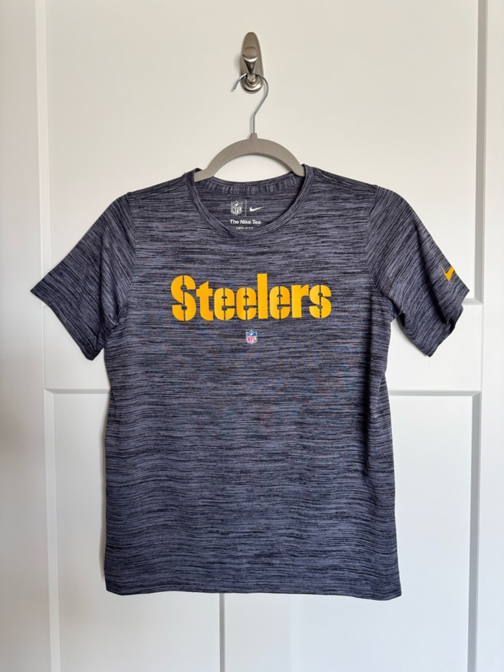 Nike NFL Pittsburgh Steelers Sideline Team Velocity Short Sleeve Tee Sz M 10-12